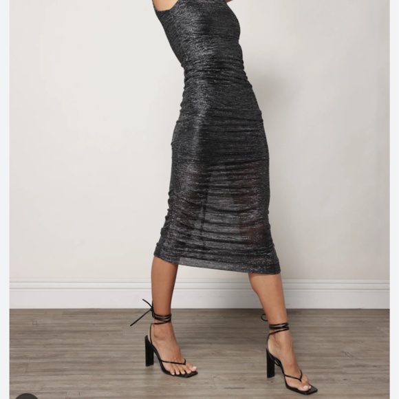 LINE AND DOT SILVER DRESS - Picture 2 of 4